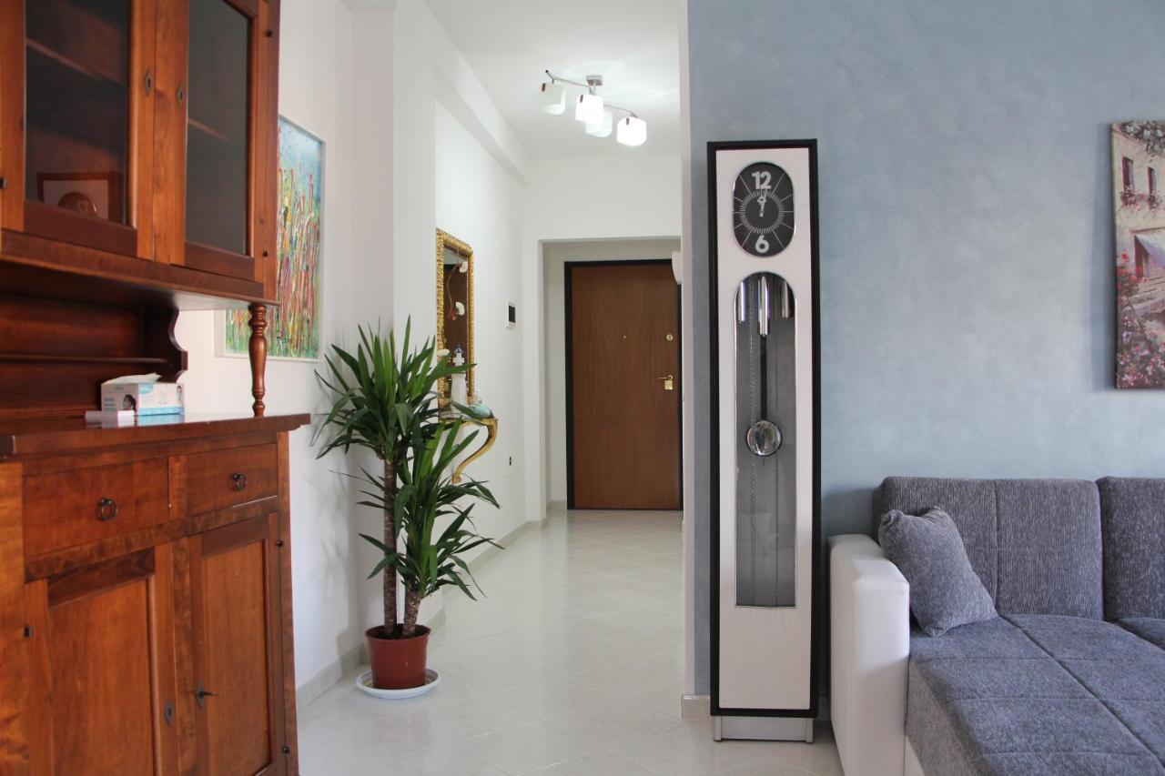 B&B Lidia Apartaments テルモリ エクステリア 写真